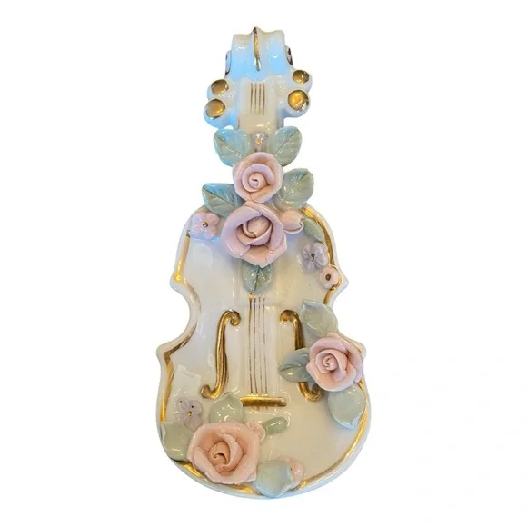 Vintage porcelain violin figure by Lefton China hand painted in Japan. - Picture 5 of 6